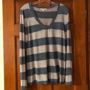 Banana Republic light sweater